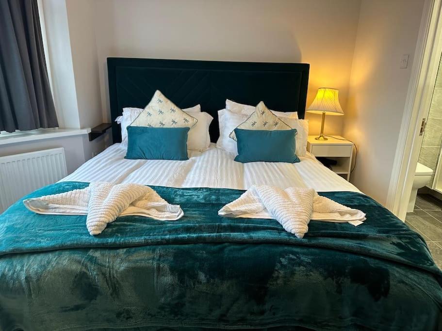 Вилла Adam'S Place, Watford Wd17 2Py Экстерьер фото
